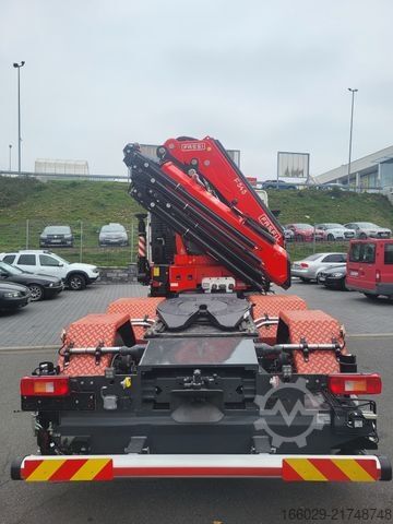 Flatbed truck VOLVO Volvo FMX 540 6x2 mit F545RA.2.28