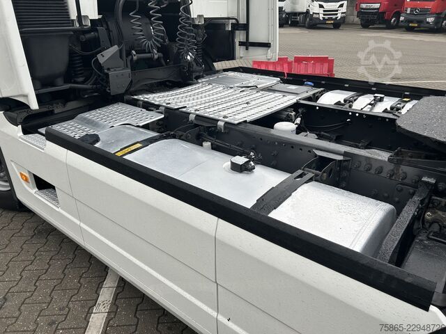  Volvo FH 500 Globetrotter XL / 280 dkm / Tacho V2 / V...