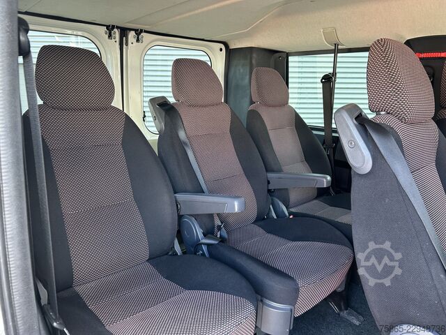  Peugeot Boxer 330 2.2 HDI L1H1 Premium / 204 dkm / 9 Se...