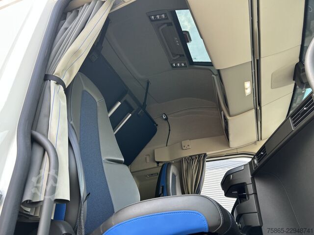  Volvo FH 500 Globetrotter XL / 236 dkm / Tacho V2 / V...