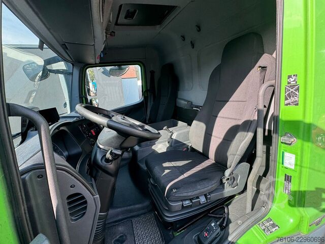 ون بادر بوش MERCEDES-BENZ Atego 818 Pritsche/Schiebeplane mit Ladebordwand