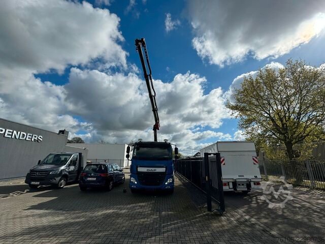 מנוף מותקן על משאית DAF CF 440 mit Ladekran HMF 2120K4