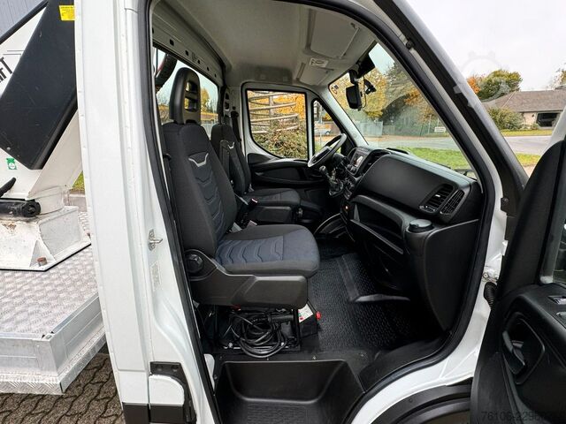Platform kerja dipasang pada lori IVECO Daily 35S14 Hubarbeitsbühne Versalift 11,2 Meter