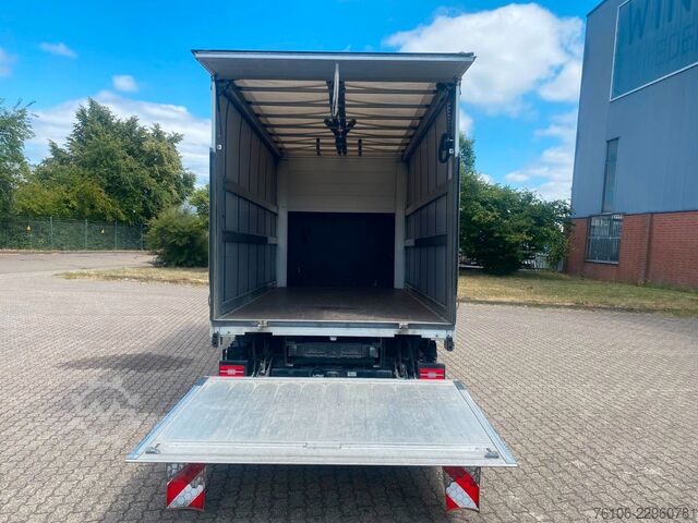 Verhollinen pakettiauto IVECO Daily 72C18 Hi-Matic Schiebe Plane +LBW