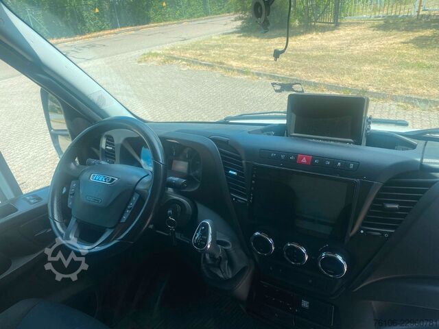 Verhollinen pakettiauto IVECO Daily 72C18 Hi-Matic Schiebe Plane +LBW