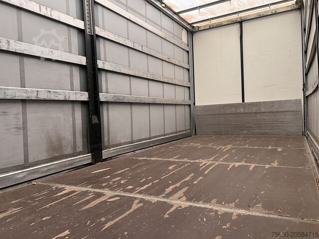 مقطورة مفتوحة مع غطاء قماشي Möslein TPF 11-D Schwebheim Tandem- Planenanhänger Durchladen