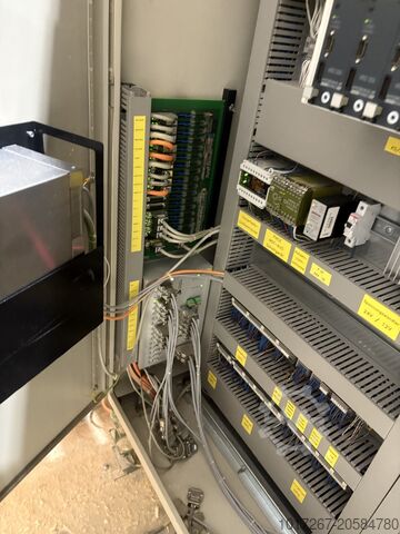 Pretočni obdelovalni center Hundegger K-1A