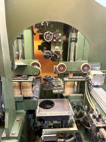 Pretočni obdelovalni center Hundegger K-1A