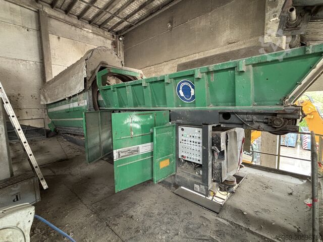 Eleme makinesi Neuson 