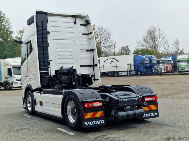 Standardni SZM Volvo FH 16 780 Aero Globetrotter XL 4x2 - NEW - Full...