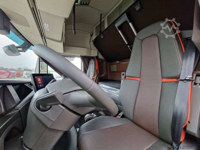 Standardni SZM Volvo FH 16 780 Aero Globetrotter XL 4x2 - NEW - Full...