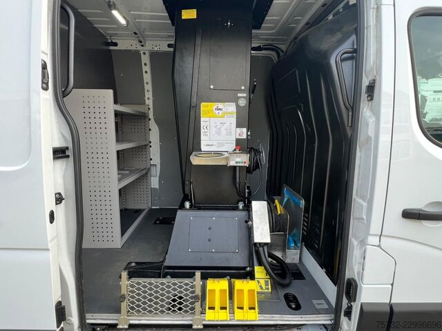 Работна платформа монтирана на камион Renault Master  Versalift VDTL 14m 2 Per.Korb Nur 41h