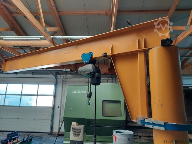 Industriele Veiling Eindhoven B.V. Industriele Veiling Eindhoven B.V. Industriele Veiling Eindhoven B.V.