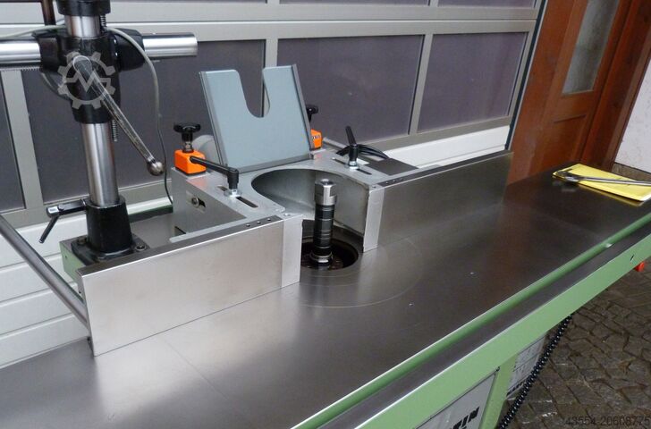 Otočná frézka otočná vretenová frézka frézka MARTIN mit Lieferung nach D und in EU T 25 mit Vorschub TOP ZUSTAND