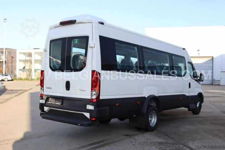Bus interurbain Iveco DAILY