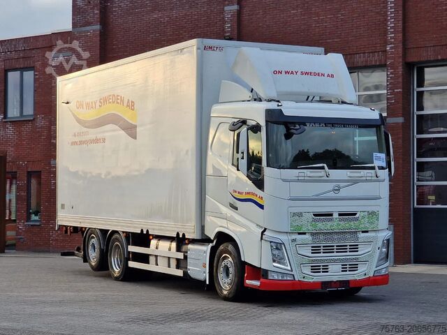 Kovček Volvo FH 13.460 lowroof 6x2 - Box with Sidedoors - 48...