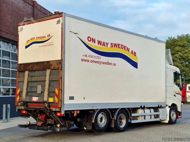 Kovček Volvo FH 13.460 lowroof 6x2 - Box with Sidedoors - 48...