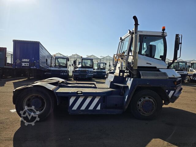 Flugstöð dráttarvél TERBERG RT 282 | 4X4 |TURNING CHAIR| AUTOMATIC GEAR|248...