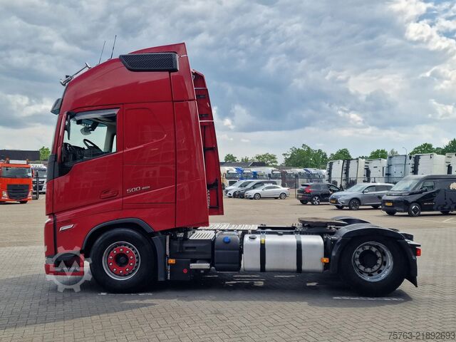 Padrão-SZM Volvo FH 13.500 Globetrotter XL - I save - Retarder -...