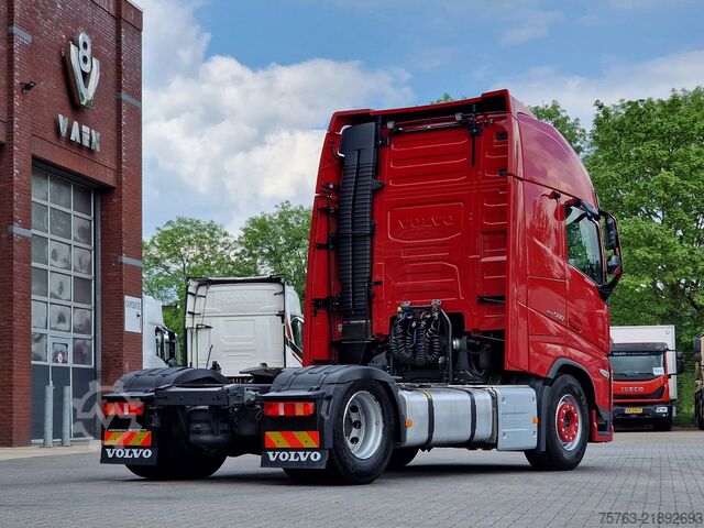 Padrão-SZM Volvo FH 13.500 Globetrotter XL - I save - Retarder -...