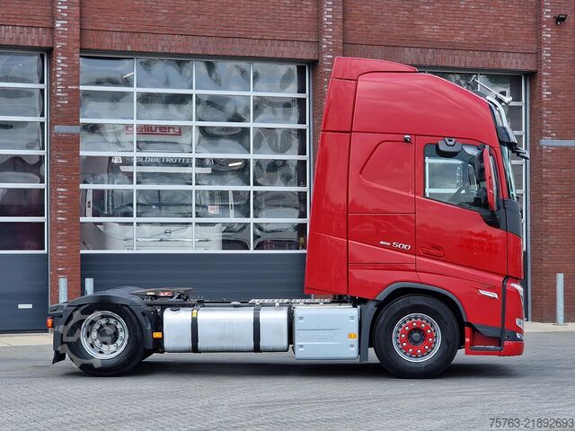 Padrão-SZM Volvo FH 13.500 Globetrotter XL - I save - Retarder -...