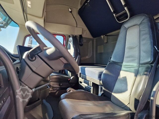Padrão-SZM Volvo FH 13.500 Globetrotter XL - I save - Retarder -...
