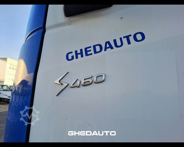 Standard SZM IVECO TRATTORE STRADALE IVECO S - WAY 460 LNG METANO