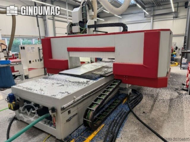 CNC Processing Center COSMEC Conquest 515