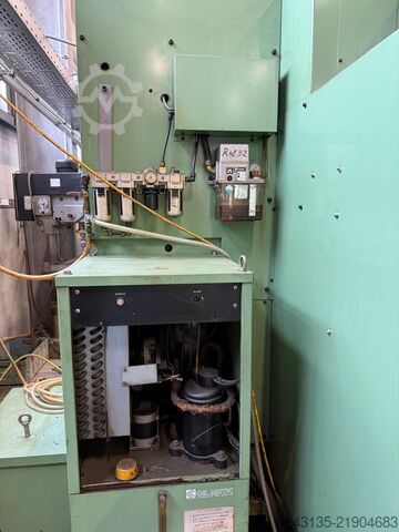 Vertikálne obrábacie centrum Mori Seiki MV-40