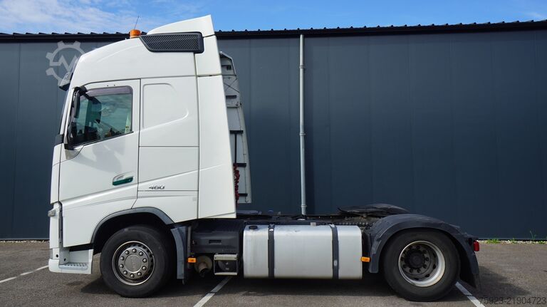 MTS standard Volvo FH 460 Globetrotter tractor unit
