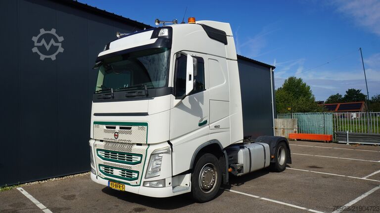 MTS standard Volvo FH 460 Globetrotter tractor unit