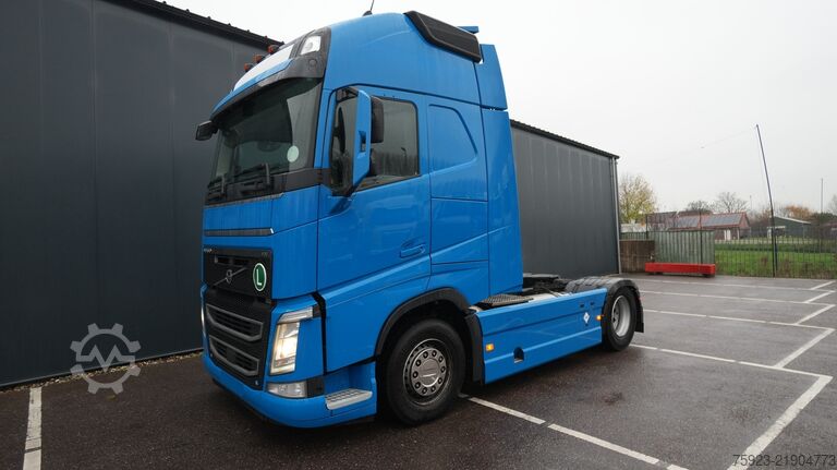 Standartinis-SZM Volvo FH 480 LNG Globetrotter tractor unit