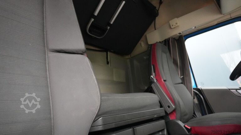 Standartinis-SZM Volvo FH 480 LNG Globetrotter tractor unit