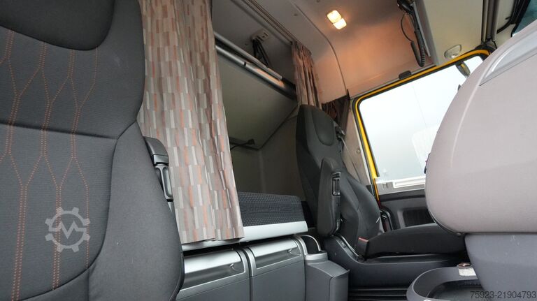 Standartinis-SZM DAF XF 480 SC tractor unit