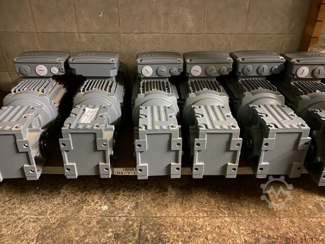 Napęd silnikowy SEW Eurodrive Technika transportowa SEW-EURODRIVE Art Nr.: SEW02
