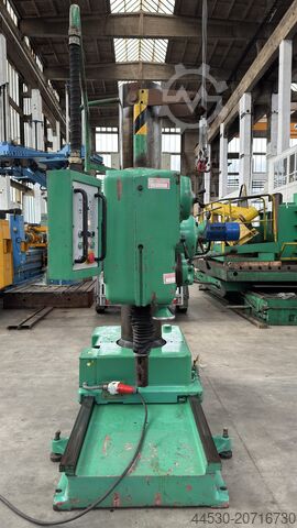 रेडियल ड्रिलिंग मशीन MAS KOSOVIT VOM 50