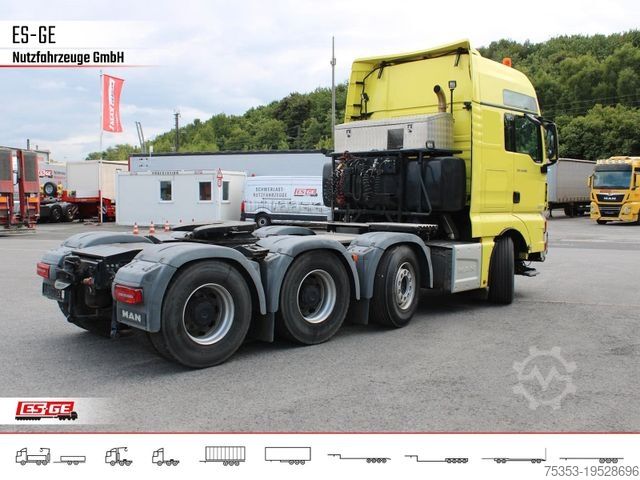 Camión de carga pesada MAN TGX 41.580 8x4/4 BLS