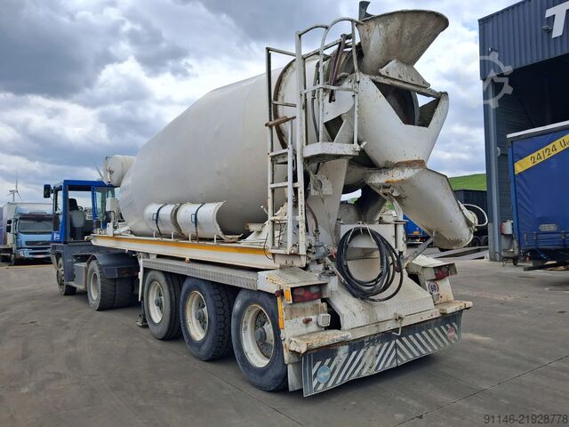 Licuadora Macer SR39T3E * 12m3 * Deutz *