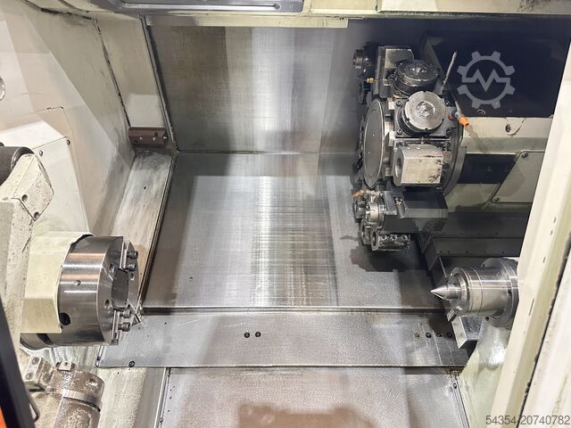 Centro di tornitura e fresatura CNC Mazak Quick Turn Smart 200M