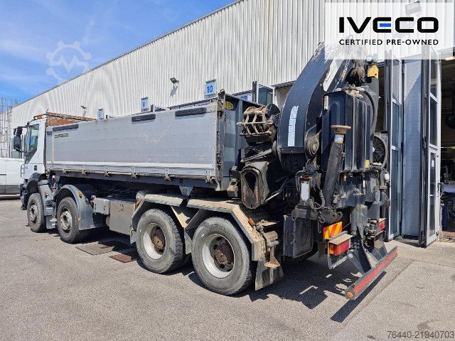 Sklápač IVECO TRAKKER mit EFFER Kran 470/5S !!!Motor neu!!!