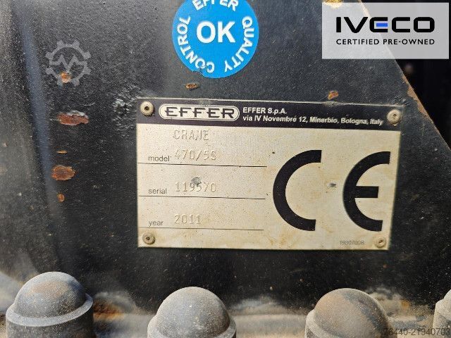 Sklápač IVECO TRAKKER mit EFFER Kran 470/5S !!!Motor neu!!!