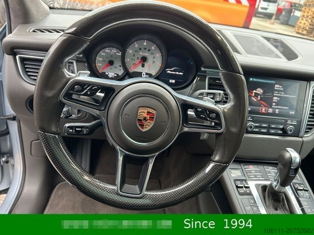 Pickup PORSCHE Macan Turbo 3,6L V6 PANO/BOSE/CARBON/ALCANTARA