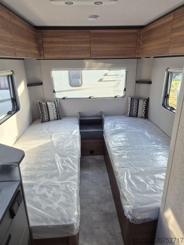 Karavan HYMER/ERIBA Eriba Novaline 495 1.800 kg / Moving-Paket