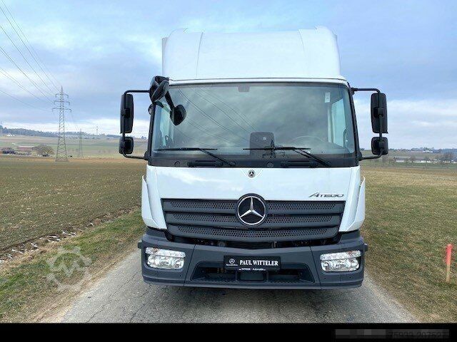 Šaldytuvo kėbulo furgonas MERCEDES-BENZ Atego 818 4x2 Kühlk. 6,07m+LBW+Thermok. V800 Max