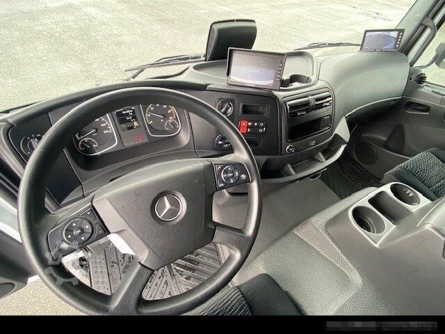 Šaldytuvo kėbulo furgonas MERCEDES-BENZ Atego 818 4x2 Kühlk. 6,07m+LBW+Thermok. V800 Max