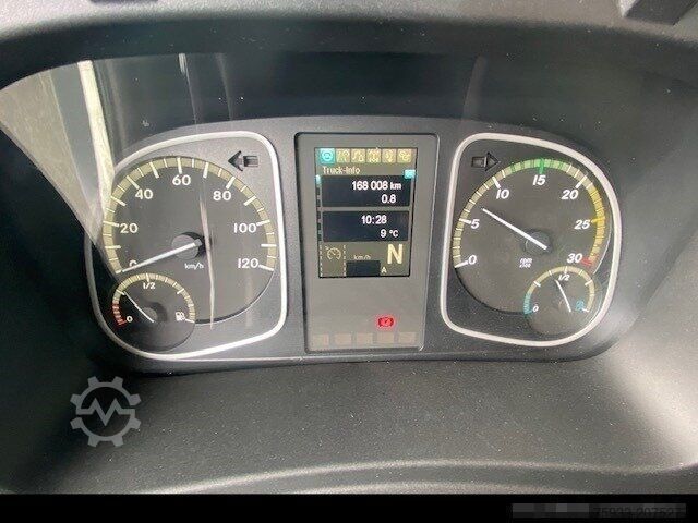 Soğutucu kasa panelvan MERCEDES-BENZ Atego 818 4x2 Kühlk. 6,07m+LBW+Thermok. V800 Max