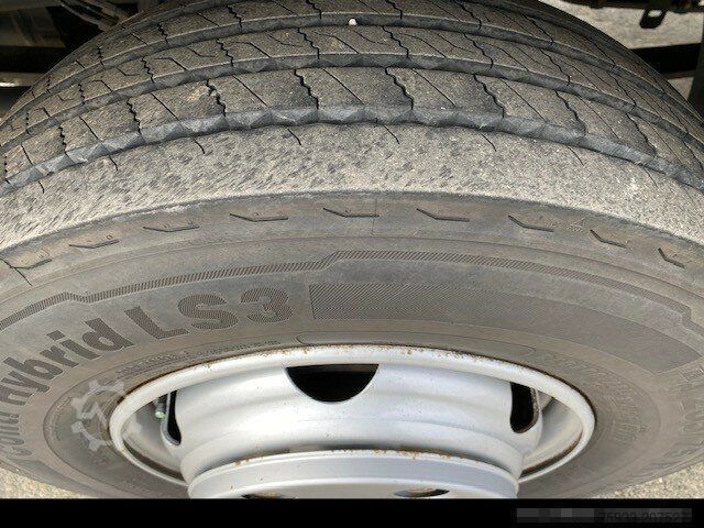 Soğutucu kasa panelvan MERCEDES-BENZ Atego 818 4x2 Kühlk. 6,07m+LBW+Thermok. V800 Max