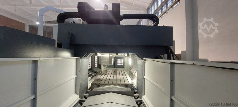 Machining Center YCM DCV 3016B