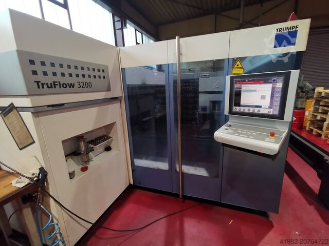 מכונת חיתוך לייזר 3030 Lean Edition TRUMPF TruLaser 3030 Lean Edition