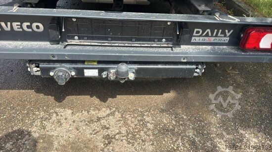 Tipper varebil IVECO DAILY 35S21 DOKA DREISEITENKIPPER MIETKAUF MGL.